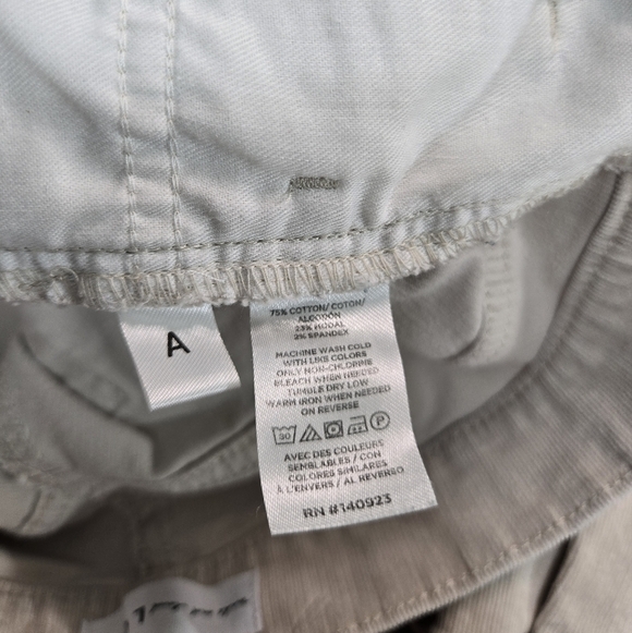 LOFT Beige Women's Pants -Size 10 - Picture 5 of 7